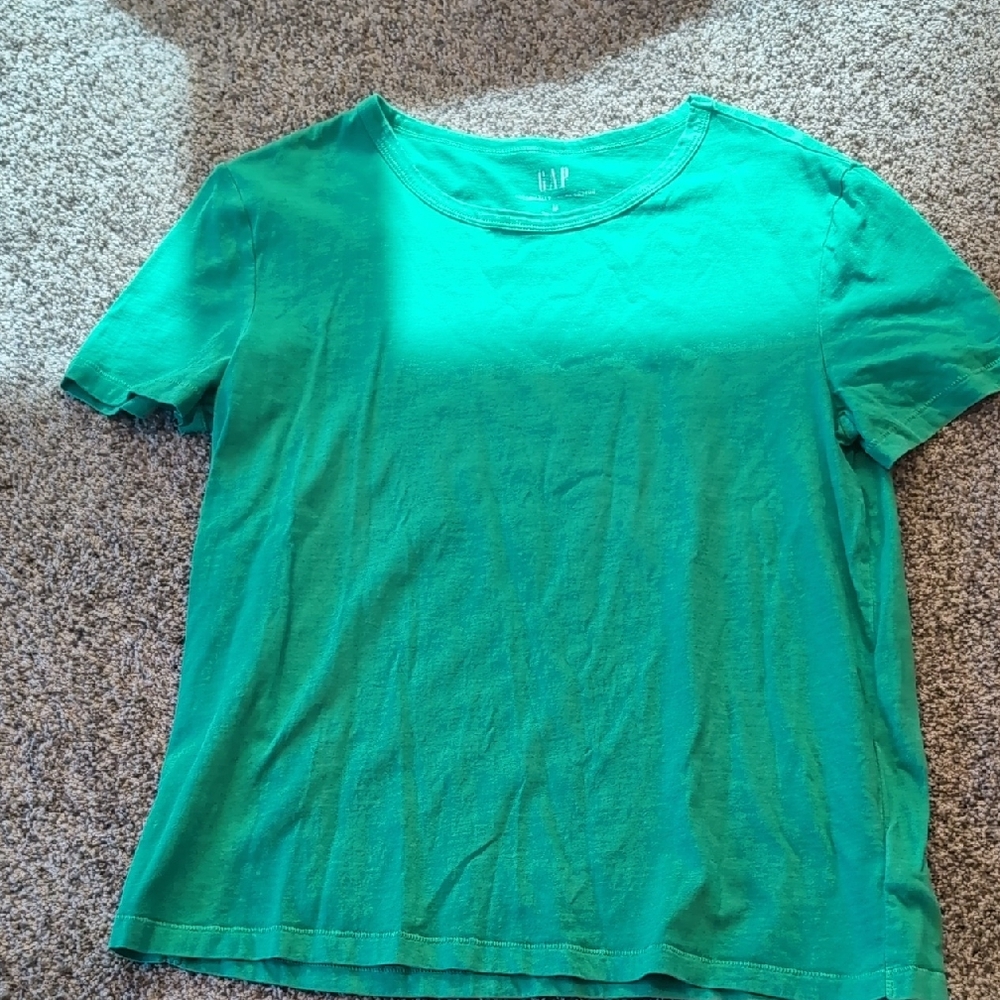 GAP Bright Green Casual Tee